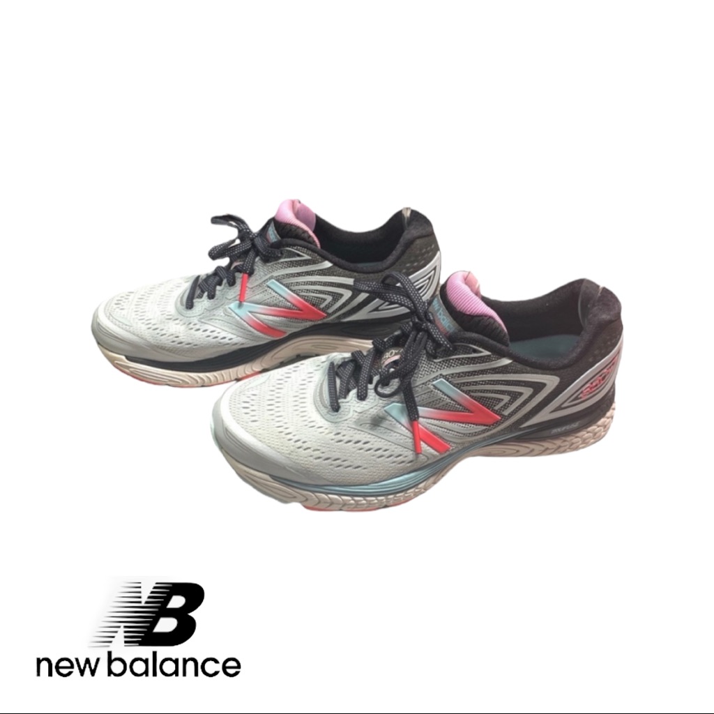 New Balance Pink & Navy Tennis Shoes